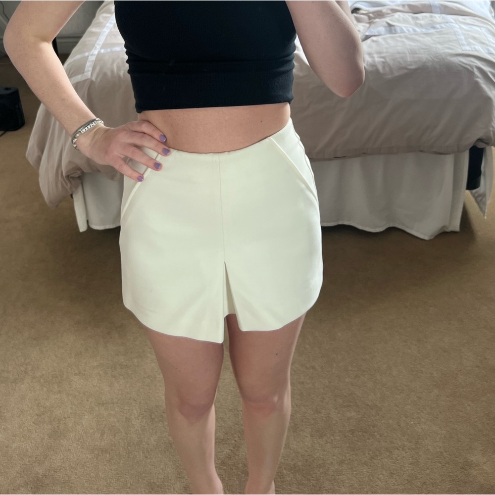 Zara White Skort